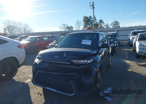 2020 Kia Soul Lx z USA, uszkodzony, nr VIN KNDJ23AU5L7071773